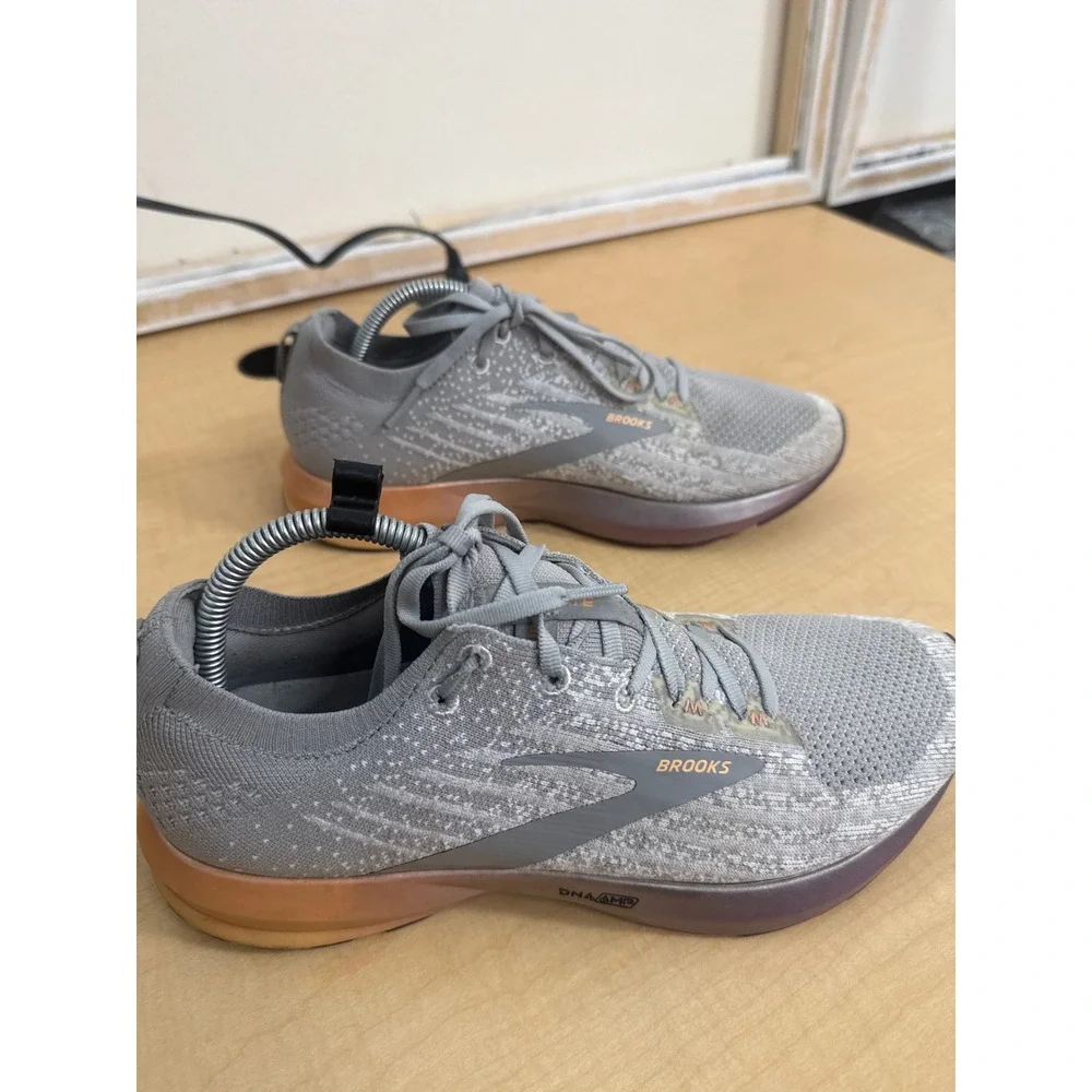 Brooks Levitate 3 Grey Copper Metallic Running Shoes 1203001B134 Womens 11